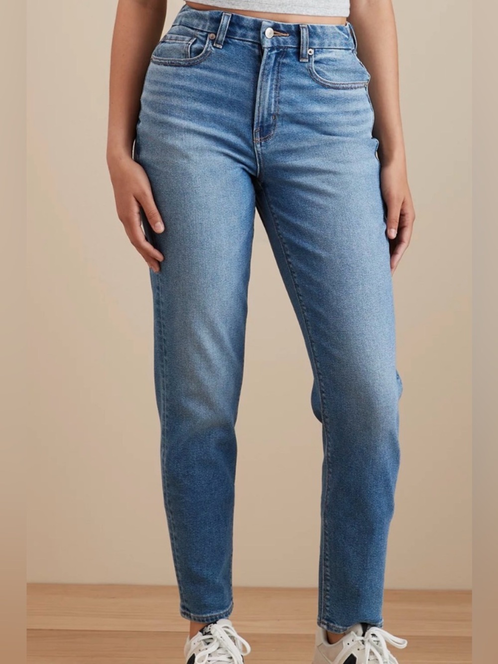 American Eagle Curvy Mom Jeans